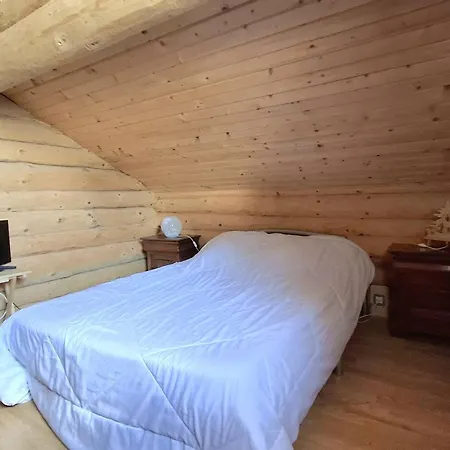 Spacieux Avec Parking Sécurisé, Proche De L'étang - Fr-1-592-87 Chalet *